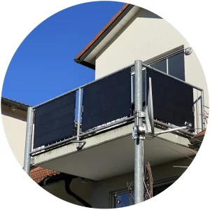 Balkonkraftwerk mit flexiblen Modulen in München